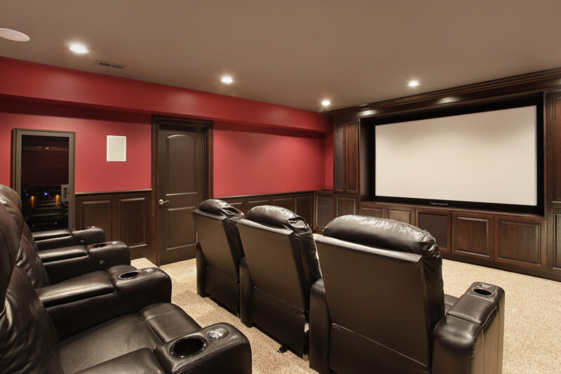You can't have a proper home theater experience without the comfy seats. Check out this guide to learn how to find the best home theater seating furniture.