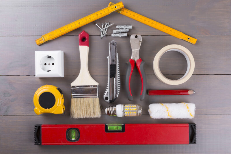 There are many home project ideas that are worth taking on yourself, especially when you're strapped for cash and have an Internet connection. Here are 10!