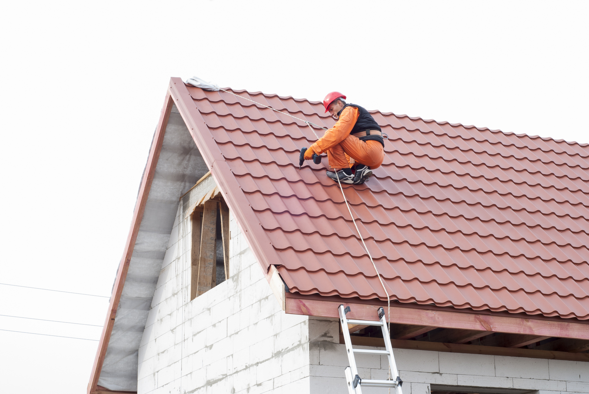 Wondering how long the average roof lifespan is? Well look no further, because we're about to answer all of your questions.