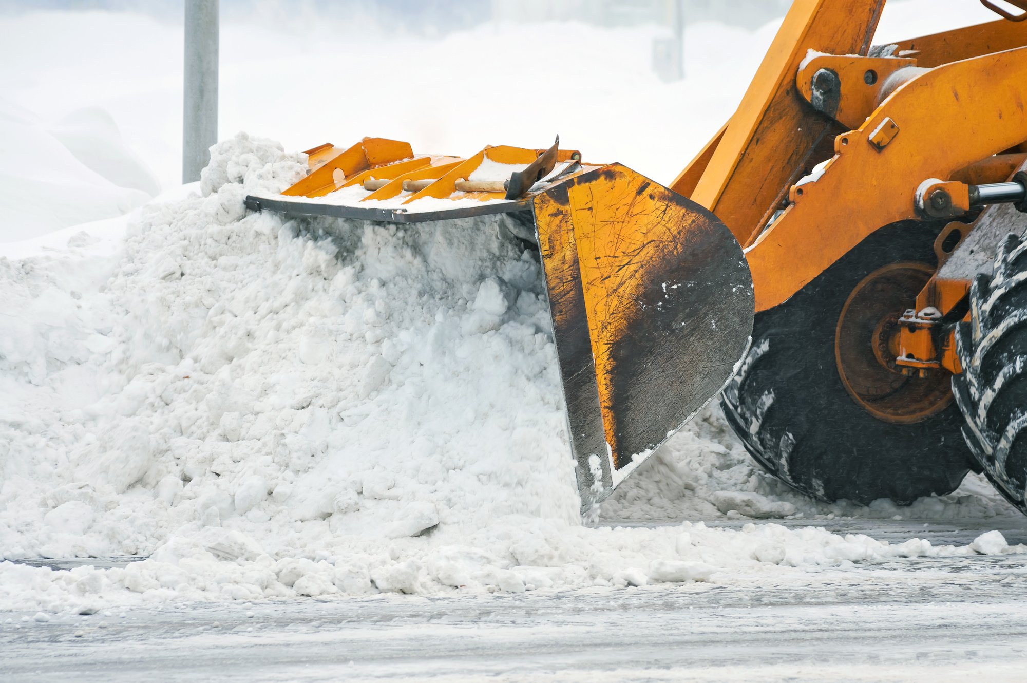 Are you searching for reputable snow-clearing services in Utah County? Read about choosing an option with experience and positive reviews.