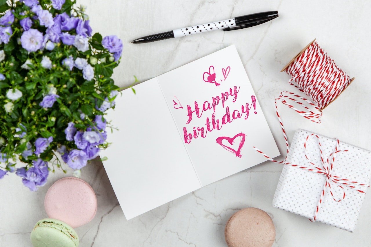 The Best Birthday Gifts to Buy for Your Sister